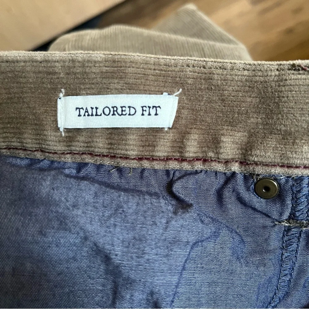Jos. A. Bank Corduroys Tan Beige pants 👖 - Picture 9 of 10